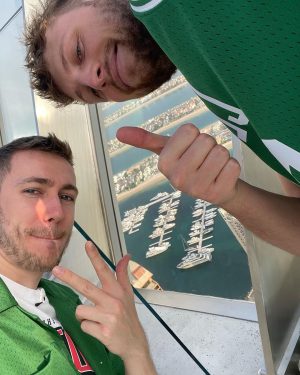 Simon Minter Instagram - Green Team!