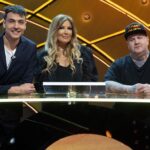 Simone Paciello Instagram – I Social..isti sono pronti!🔥
Ci vediamo questa sera alle 21:30 su @tv8it con 100% ITALIA SPECIAL!
Non potete assolutamente mancare! 🔥