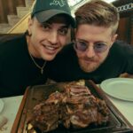 Simone Paciello Instagram - Se c’avessero detto un giorno che ci sarebbe stata una proposta di matrimonio ad un nostro spettacolo, avrei faticato a crederci..❤️💒 GRAZIE Firenze, San Benedetto del Tronto e Como per queste serate magiche!