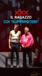 Simone Paciello Instagram - IL RAGAZZO CON UN DONO “PARTICOLARE”🤯 Invia il video ad una persona e rovinagli la giornata 😈🤣