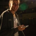 Simone Paciello Instagram – Letteralmente un sogno 🤍
La nostra primissima volta al sud è stato qualcosa di indescrivibile, un calore così poche volte lo abbiamo provato, per non parlare della bellezza dei teatri!
Grazie Palermo, Catania, Taranto e Lecce 🙏🏼