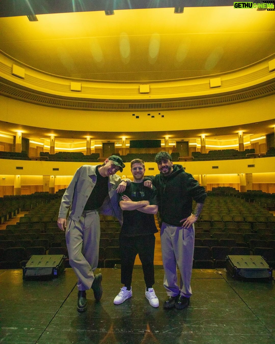 Simone Paciello Instagram - ROMA SEI MAGICA πβ€οΈ Ogni volta la capitale ci regala serate speciali, GRAZIE π«Άπ» Daje Roma Daje Teatro Olimpico