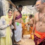 Simrat Kaur Instagram - Har har Mahakal ❤️🙏🏻… divine and magical 🧿 Mahakaleshwar Ujjain