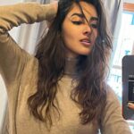 Simrat Kaur Instagram - Random post 😬😬😬