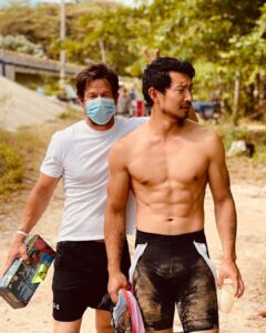 Simu Liu Instagram - 1. Shot ARTHUR THE KING in the Dominican Republic with @markwahlberg @nathalieemmanuel @alisuliman_official @robcollinsofficial 2. Finished additional photography for our little movie @destindaniel @awkwafina @tonyleung_official @wongrel. They said we saved cinema at the time but we mostly just kept cinema warm until No Way Home came out 3. Covered @menshealthmag @menshealthau @entertainmentweekly @esquiresg. My incredible all-AAPI photo shoot team @charlene @mirachai @jeanneyangstyle 4. Serious quality time with my best friends, which similar to 10 years ago was a combo of push-ups, basketball and Starcraft … lol @jasonsuperchan @jasonylee_ @chriswkim_ @stevenkwlim (the rest of you know who you are ❤️) 5. Went on an insane press tour and discovered what paparazzi and professional autograph seekers were. This photo is pretty nice though; I was fresh off @jimmykimmellive 6. Premiered Shang-Chi on Hollywood Blvd. with my team; managers @agentchrislee @pakeeeow, publicist @charlene, attorney @shelbyweiser, agents @franklinlatt @amanders215 @themattwind @cincinn and so many more. It truly takes a village to keep me out of trouble 7. London premiere and I mean how do you not include this photo @iamsandraohinsta @michelleyeoh_official 8. Hosted @nbcsnl but also got to watch @taylorswift perform live. Get that scarf girl @shookusshookus @danirait 9. Bought my first house and immediately had it outed to the internet, so it’s a great thing I went through all that trouble to open a blind trust and all 10. I think I won a @peopleschoice award or whatever honestly I forgot what I was there for because I was sitting next to @twhiddleston This is the part where I say 2022 will be even better but who are we kidding here Honorable Mentions: -beat @jimmyfallon at beat saber on national tv -became a reality TV star -nearly died doing @hotones -debuted a song that got almost 2 million spotify streams -threw first pitch at an @sfgiants game; down the barrel and topped it off with a backflip -THE MET GALA?! -adopted the sweetest little girl. honestly the only reason I didn’t include her was because I didn’t want to be upstaged. follow @miperrachopa