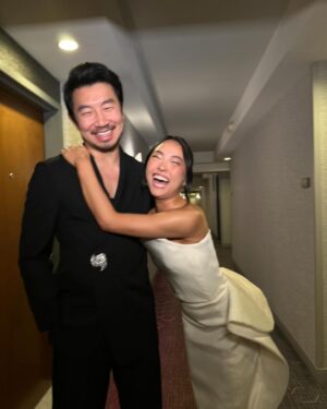 Simu Liu Instagram - simply the best day with the best date 🤍

groomed by @mirachai
styled by @chloekeiko
suit by @fendi
shoes by @louboutinworld
brooch by @debeersofficial
watch by @jacobandco