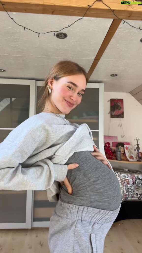 Sina Deinert Instagram - Baby 🍼 or Butt 🍑 is the question!?!?