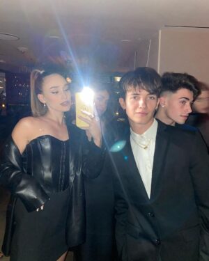 Sina Deinert Instagram - Dinners with NU and Simon are the best 😏✨