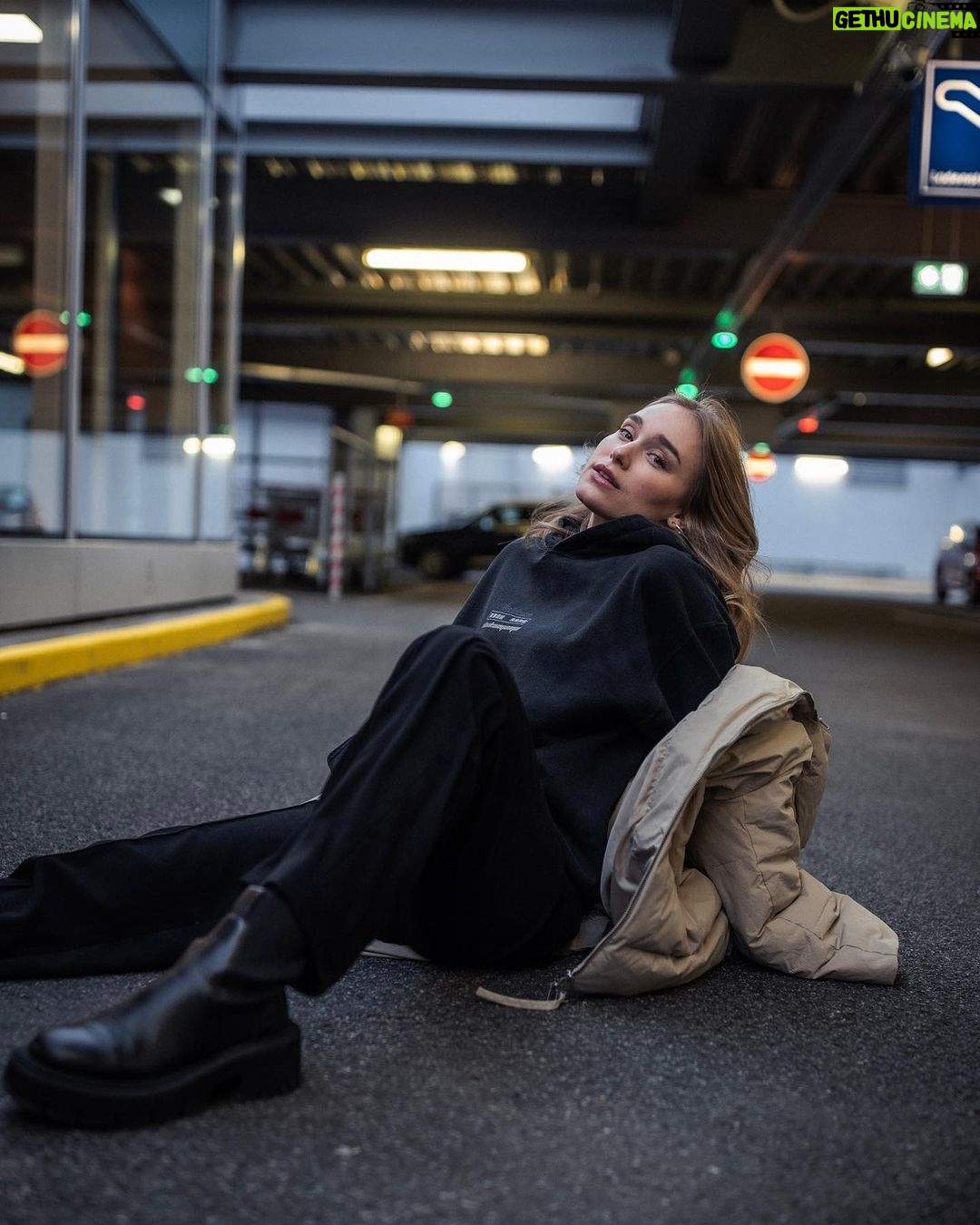 Sina Deinert Instagram - 📸 @lucassemm Germany