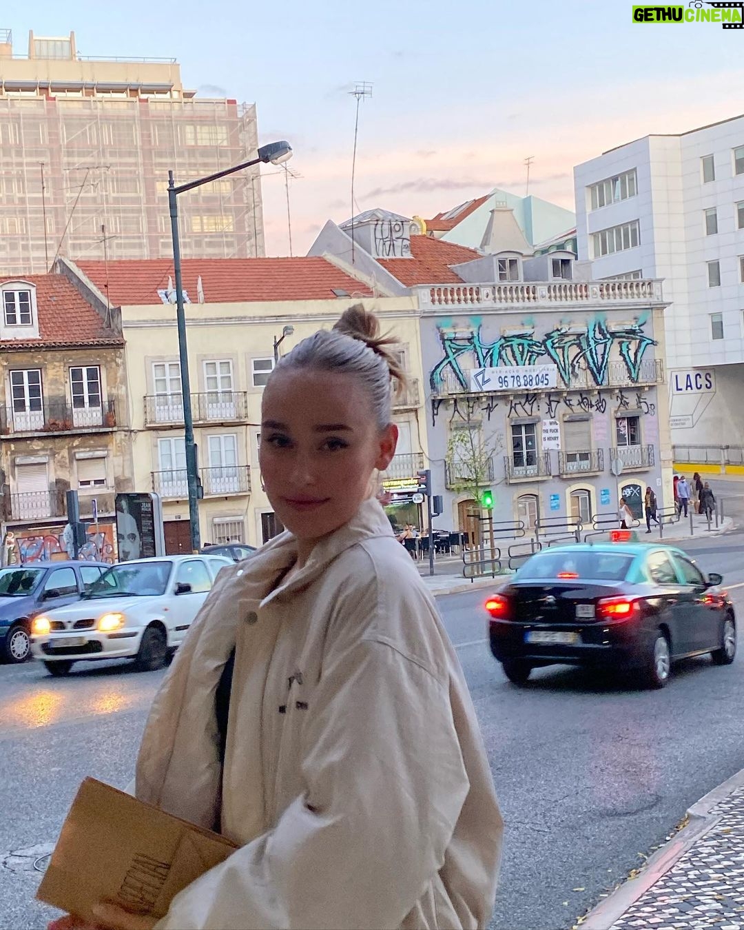 Sina Deinert Instagram - I wanna move to Lisbon 💁🏼♀️ Lisbon, Portugal