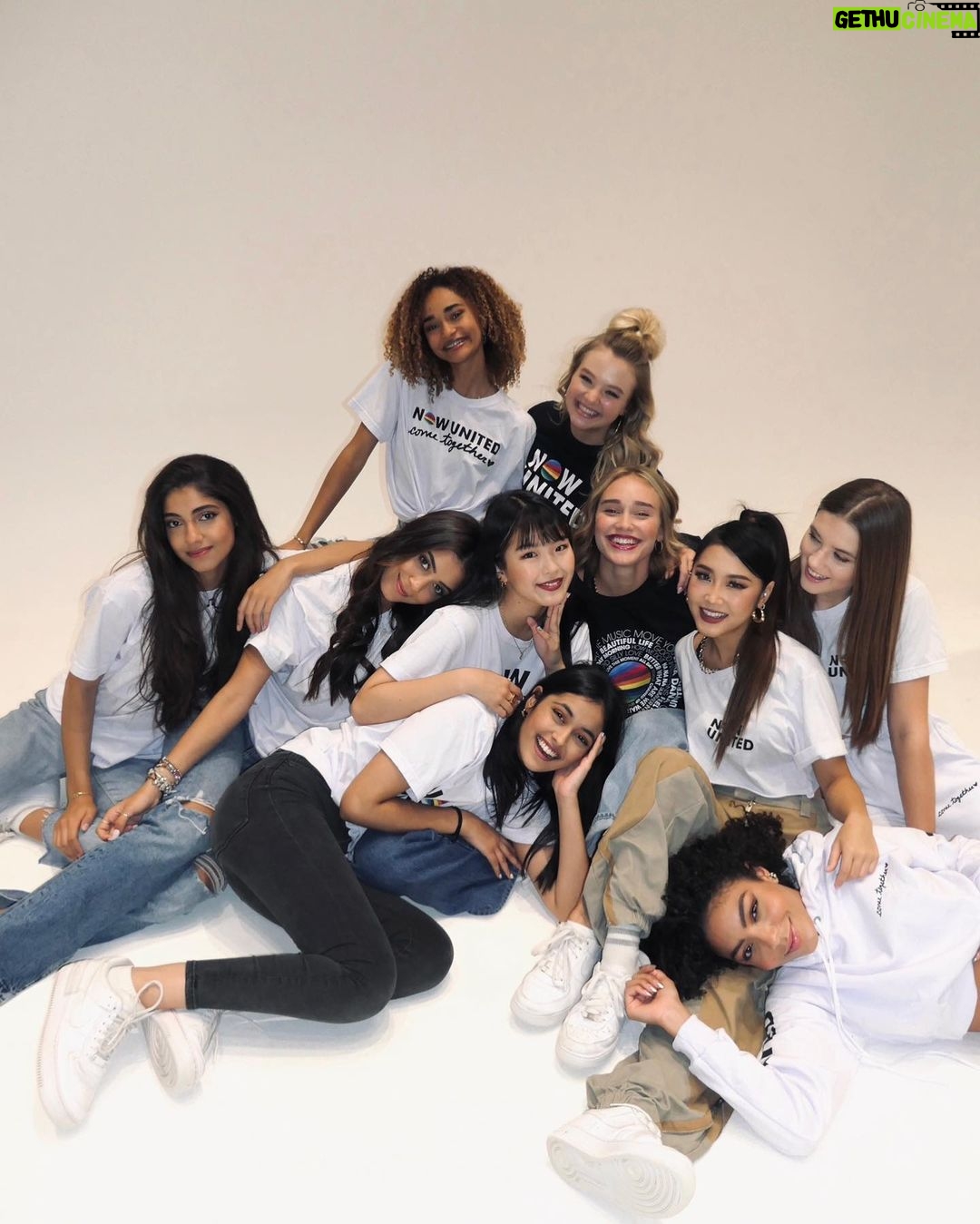 Sina Deinert Instagram - Happy International Women’s Day 💪 @nowunited