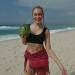 Sina Deinert Instagram – Girl from Germany loves Ipanema 💚🇧🇷🙊 Ipanema, Rio De Janeiro, Brazil