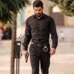 Sina Mehrad Instagram – …همه ما ابوذر متولد میشویم
بعد تبعید میشویم، به نیما شدن به قربانی شدن ، چه بخواهیم چه نخواهیم
ما فقط مهره هایی هستیم که در دستان چند کهنه قمارباز جابه جا میشویم
.
❤️ دوستت دارم نیما ، دوستت دارم ابوذر Tehran, Iran