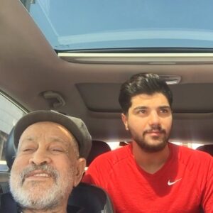 Sina Mehrad Instagram - با پدر بزرگِ عزيزم ، چهارشنبه سوری