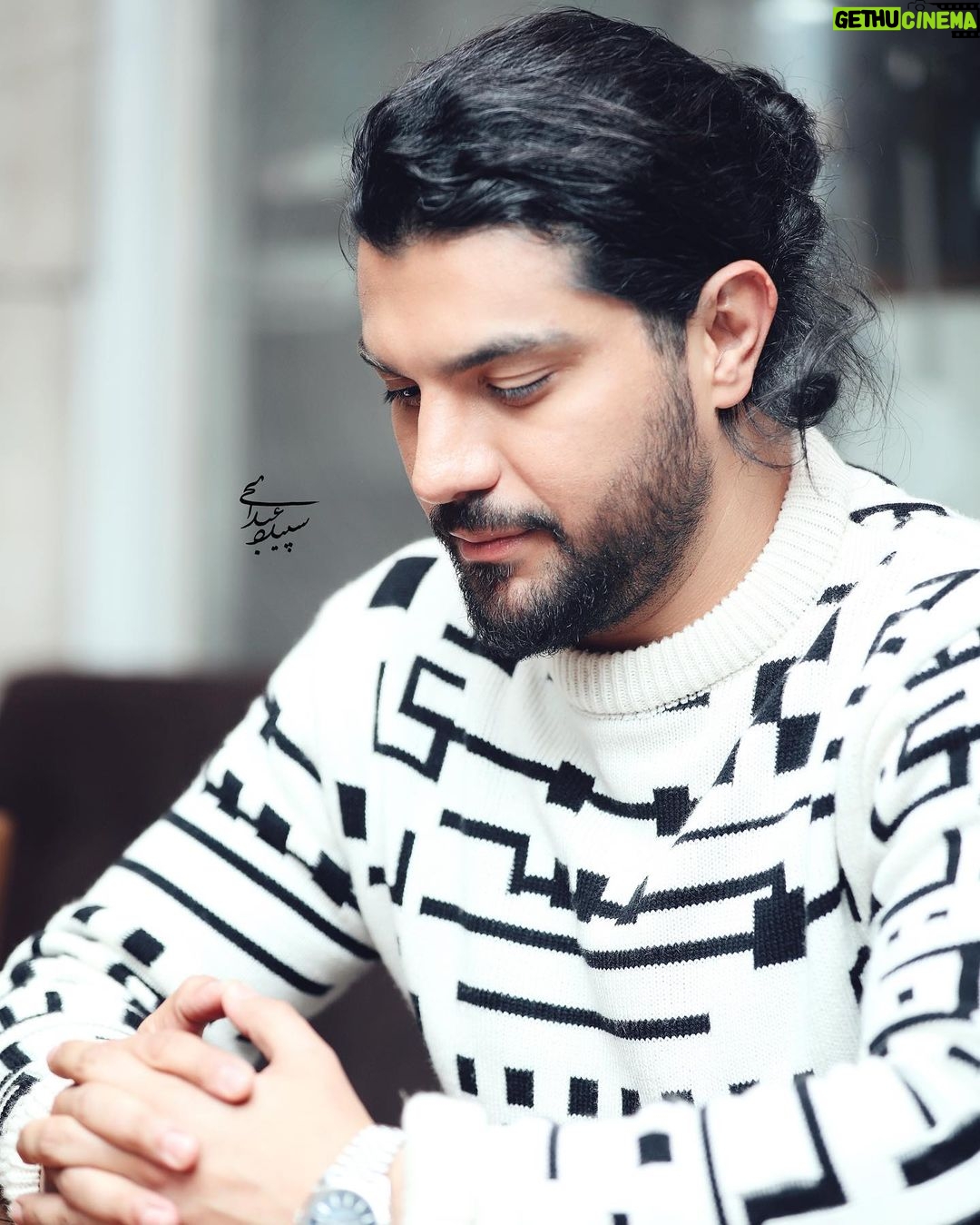 Sina Mehrad Instagram - 🙏🏻❤️ دوستون دارم ممنون از حمایتتون #شادروان