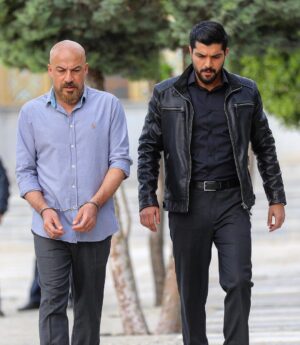 Sina Mehrad Instagram - ‎...همه ما ابوذر متولد میشویم
‎بعد تبعید میشویم، به نیما شدن به قربانی شدن ، چه بخواهیم  چه نخواهیم
‎ما فقط  مهره هایی هستیم که در دستان چند کهنه قمارباز جابه جا میشویم
.
‎ ❤️ دوستت دارم نیما ، دوستت دارم ابوذر