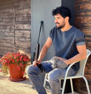 Sina Mehrad Instagram - 🇮🇷...به اُمید یه هوای تازه تر
#miracle #god #hope 
Photo : mom