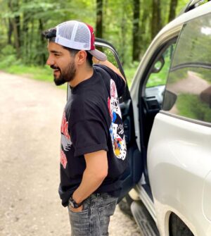 Sina Mehrad Instagram - #smile 🙂❤️