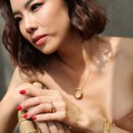 Sirin Horwang Instagram - All over the moon with my self-given little bluebox 🩵 @tiffanyandco #ATiffanyValentinesDay #TiffanyPartner