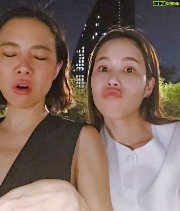 Sirin Horwang Instagram - Last night with #นิษฐา @benraviyanun.t 🤣🤣🤣 2ทุ่มกว่าเอง น้องสาวหาวเก่งมากกก 🫣😅🤣🥰 see u again soon ❤️ #ชีวิตภาคสอง
