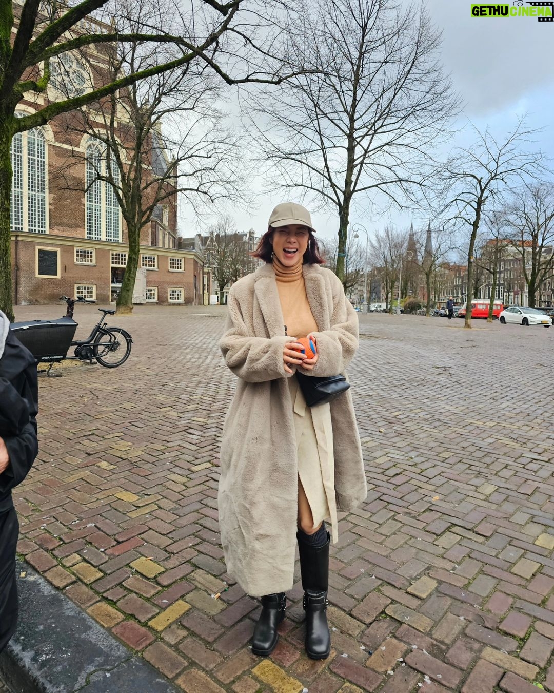 Sirin Horwang Instagram - Tourist 1 อัตรา 🤪🤪🤪 #amsterdam