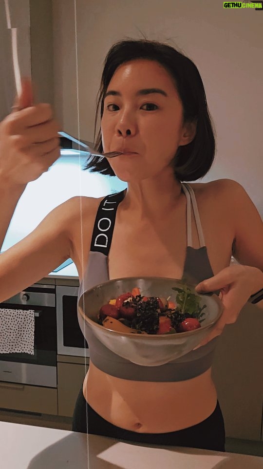 Sirin Horwang - 12.1K Likes - Work Eat Sleep Repeat 🥰