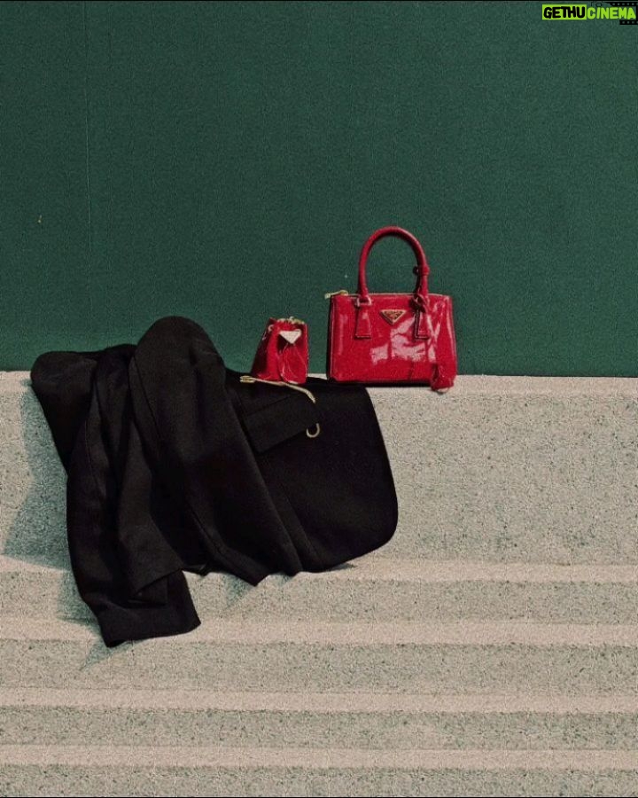 Sirin Horwang Instagram - love Christmas 🎉🌲🎉🌲 #pradaholiday23 @prada