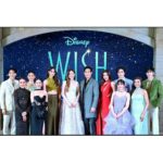 Sirin Horwang Instagram - #disneywish !!! Happy 100th birthday ❤️❤️❤️ 😘😘😘 thank you for having me #cruella 🐶🐶🐶 @sirivannavari_shop @beautygems_official