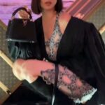 Sirin Horwang Instagram - Captured last night at #LVtheplace ค่ำๆ วีดีโอมาเพิ่ม 🤣🤣 wowza @louisvuitton