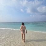 Sirin Horwang Instagram - เรียงไว้ตามลำดับ 🤣🤣 @louisvuitton @so.maldives day2