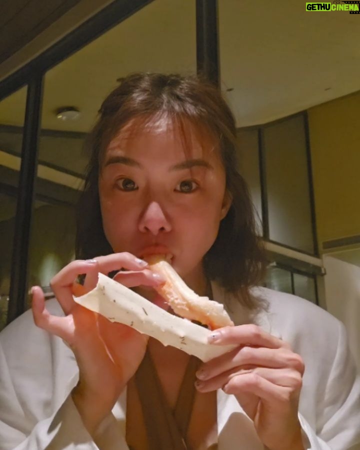 Sirin Horwang - 40K Likes - เรียงไว้ตามลำดับ 🤣🤣
@louisvuitton
@so.maldives day2
