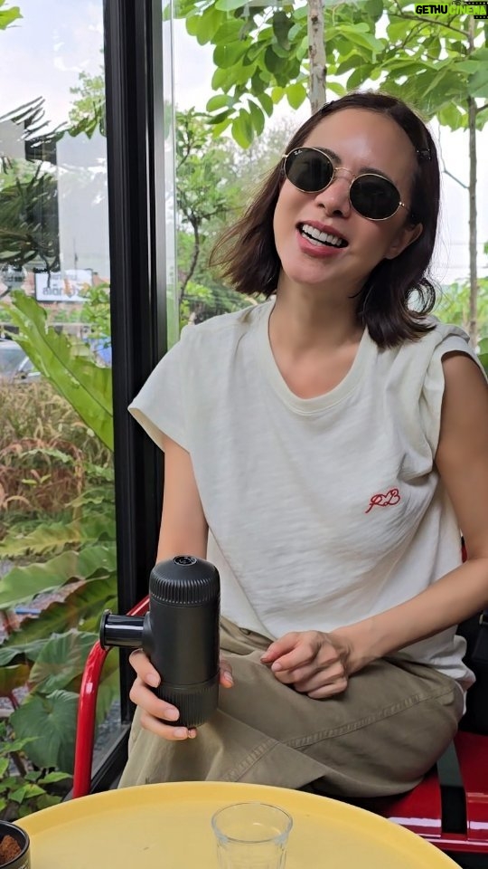 Sirin Horwang Instagram - ของเล่นจากญี่ปุ่นของช้านนนน 🤭🤩🤩🤭☕️☕️ #coffee