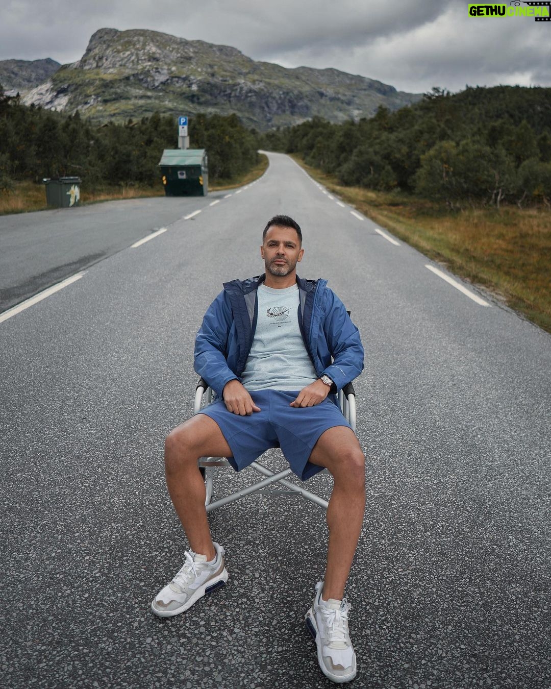 Sirvan Khosravi Instagram - #selfphotography Norway
