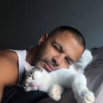 Sirvan Khosravi Instagram - پیشول 😼
