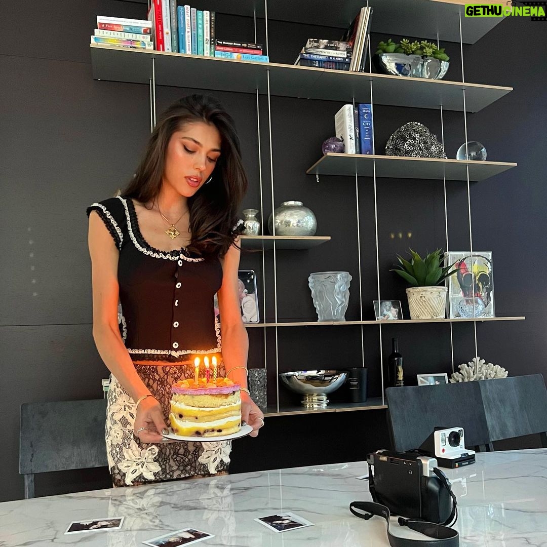 Sistine Rose Stallone Instagram - 25🎂