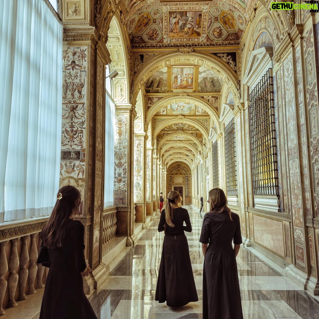 Sistine Rose Stallone Instagram - š¤Sistine Chapelš¤ Vatican City