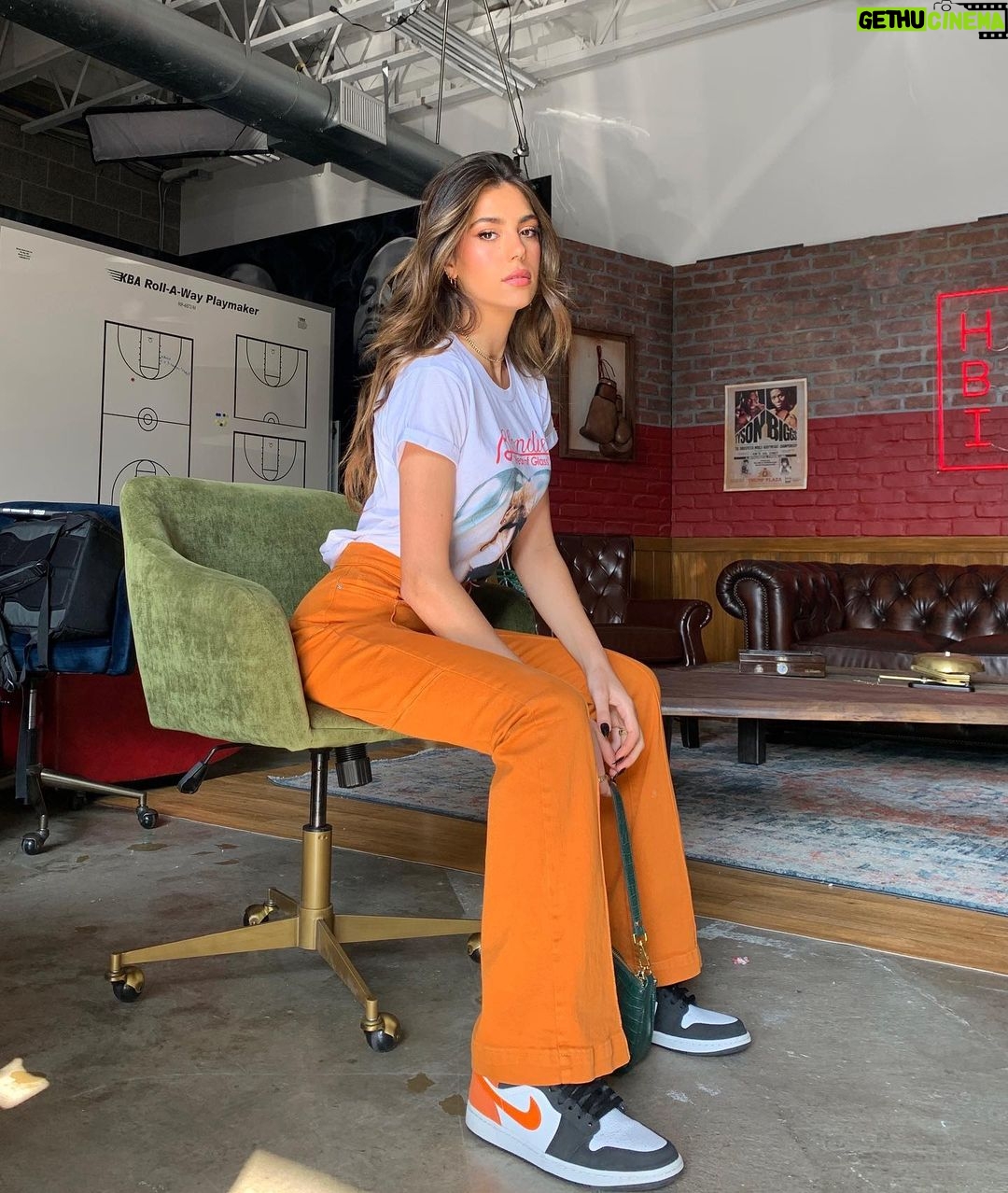 Sistine Rose Stallone Instagram - 🧸🧡