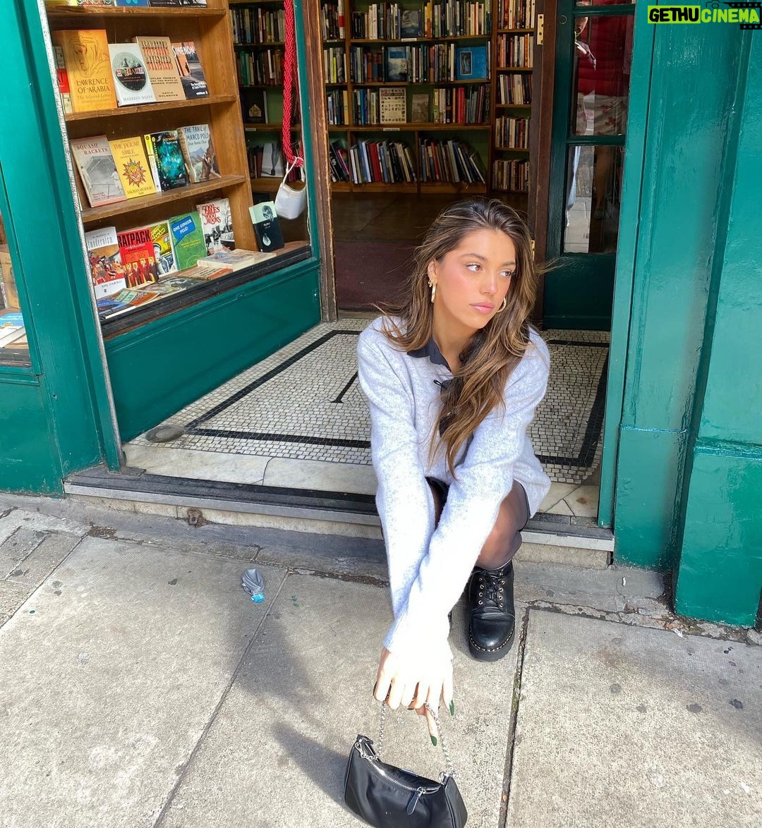 Sistine Rose Stallone Instagram - 🧸