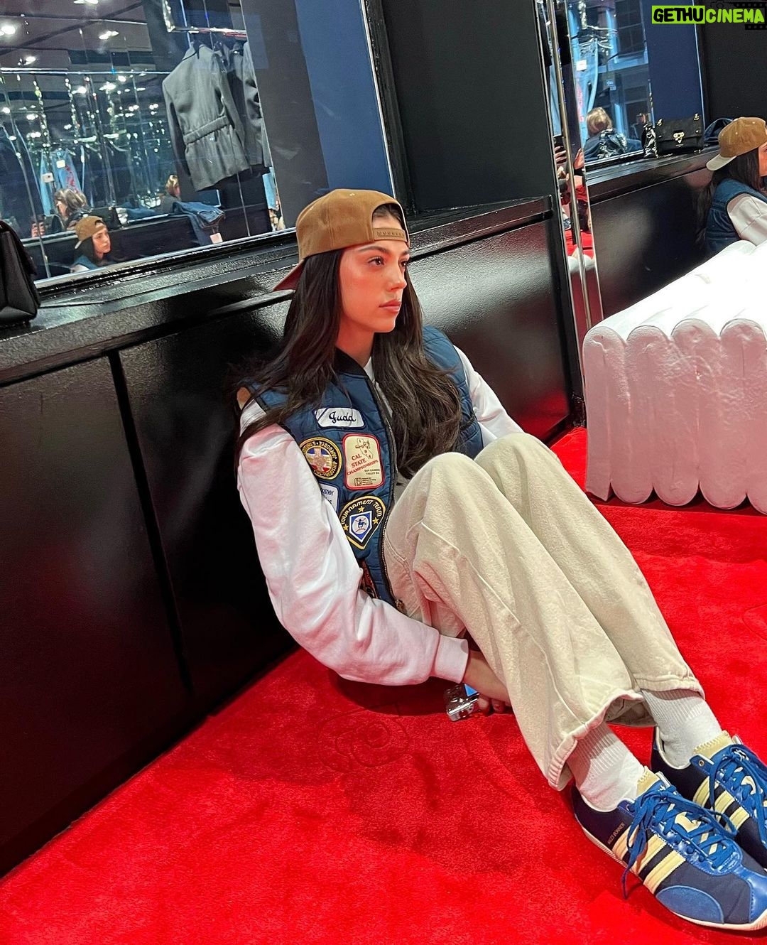 Sistine Rose Stallone Instagram - i’m sat