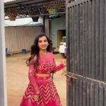 Sivaangi Krishnakumar Instagram - Finally making all the rumours of every year come true by going to bigboss 🚶🏻‍♀️🚶🏻‍♀️…. Just kidding !😅 Catch me perform live in bigboss for @cokestudiotamil VC @raghul_raghupathy #biggboss #biggboss7tamil #biggbosstamil