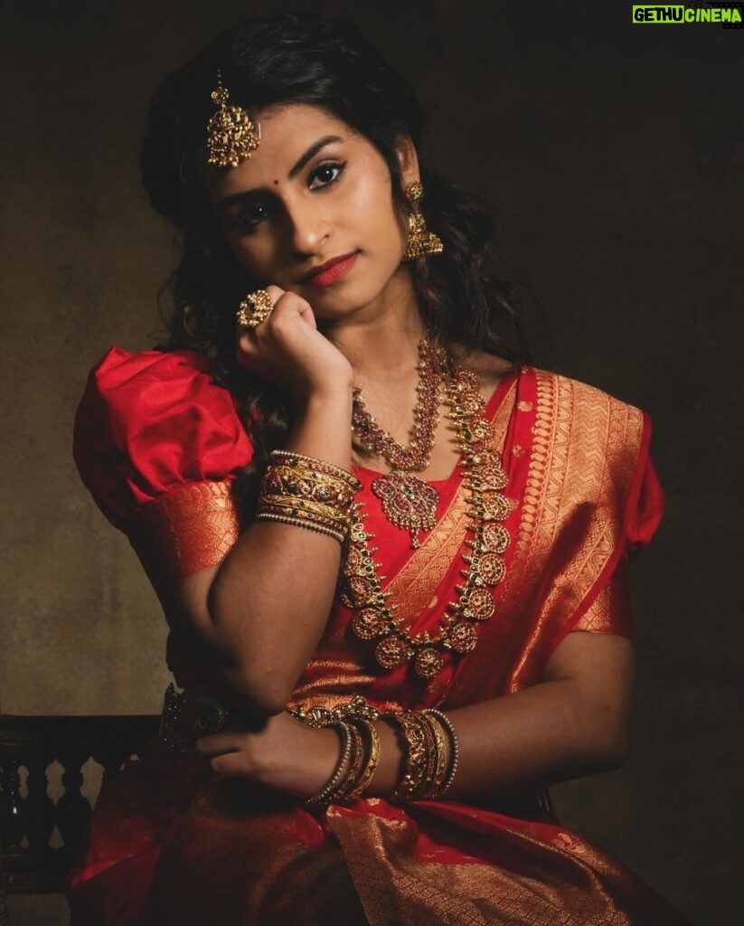 Sivaangi Krishnakumar Instagram - Penmai 2.0 ♥️😌 📷 @mah1sh Hair @suni_makeup_hair Jewellery @aaranyarentaljewellery Outfit @styl_chennai