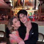 Siwat Chotchaicharin Instagram - Happy Birthday to my lovely wife ขอให้แมนนี่มีความสุข เป็นที่รักเป็นตัวตึงของกลุ่ม ขอให้สุขภาพแข็งแรงงงง จะได้เอาไว้กินเหล้าได้นานๆ🤣🤣🤣 41ปีละนะ ครึ่งชีวิตละที่เราอยู่กันมา รักกันไปแบบทุกวัน ตีกันทุกวันนะคะ love you and I’ll always be by your side❤️ #เอมี่กลิ่นประทุม #amys41BD