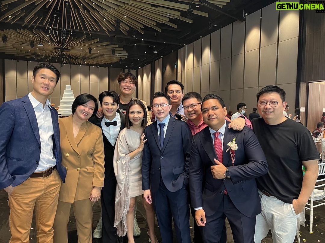 Siwat Chotchaicharin Instagram - Friend forever มีความสุขทุกครั้งที่เจอกัน ขำ ฮา ตำนานเยอะ และ แก็งค์นี้แหล่ะที่เกมส์!!😅😅😅#แก็งค์หาดใหญ่ #แก็งอมตะ #koh