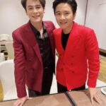 Siwat Chotchaicharin Instagram - เราสองคนรับงานคู่นะครับ😂 แลดูมีความY เบาๆนะ @torsaksit