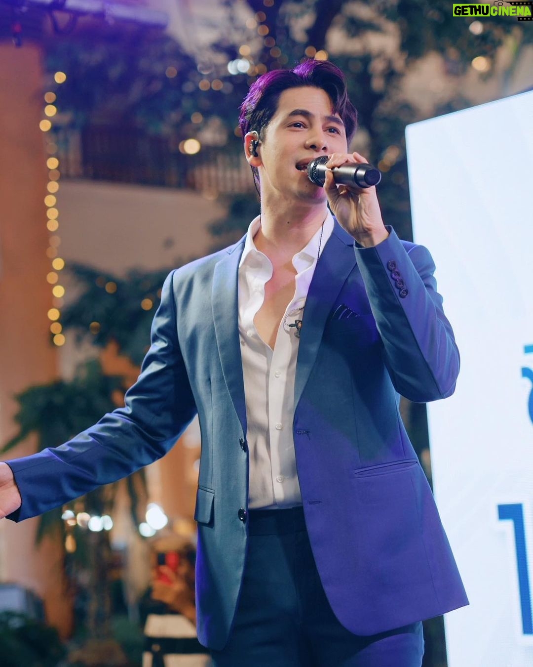 Siwat Chotchaicharin Instagram - รับจ้างทั่วราชอาณาจักรนะครับ 🎤🎧🎶