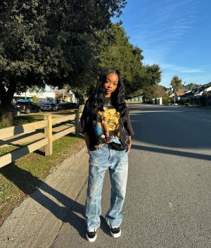 Skai Jackson Instagram - Photo dump 🤍