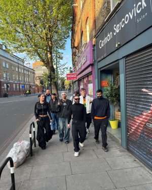 Skrillex Instagram - 1 my home away from home in london 
2 single w @boysnoize “Fine Day”
3 @isoxo_ and i working on how to dance and cry 
4 single w @big_flowdan @peekaboobeats @grexbeatz ”BADDAS “
5 quest for food in london w the gang 
6 single w @hamdimusic @fukintayson “Push”
7 making new sounds w @miss_lafamilia @zeinamates @rohanrandomer @sam_interface 
8 @fourtetkieran showing me his live set up!! 
9 @big_flowdan hearing the final version of BADDAS for the first time 
10 🫶