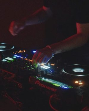 Skrillex Instagram - my album QUEST FOR FIRE is coming out in a couple of hours. i have no words to describe my emotions right now other than this is such a beautifully painful moment. i want to give love and thanks to everyone involved i hope you enjoy! going on stage now ❤️❤️❤️🔥🔥🔥