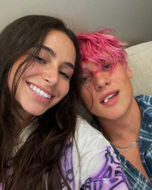 Sky Katz Instagram - me x every cast member 🥹 <3