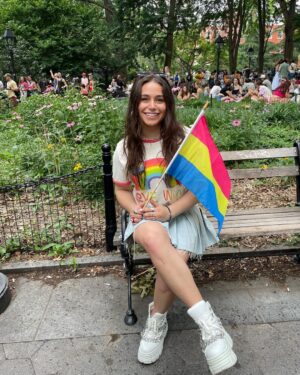 Sky Katz Instagram - happy pride 😆🌈